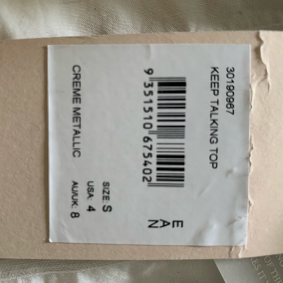 NWT “Keep Talking Top” by Keepsake. - Picture 6 of 7